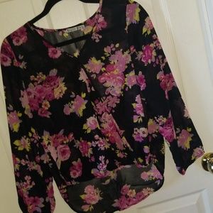 Flowered style blouse